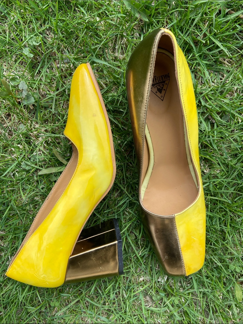 John Fluevog TASTY VOGS Lucienne Two-Toned Pump Women's Size 10